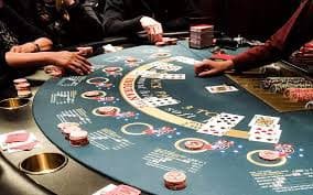 tesyen toto game lobby displaying Liga 1 fixtures, live dealer tables, and slot games available after DANA deposit